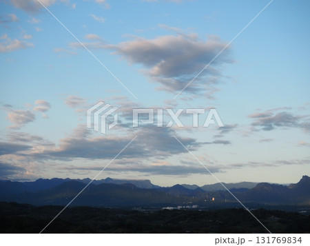 朝日に照らされる雲と里(20250930060838) 朝日に照らされる雲と里(20250930060838) 131769834