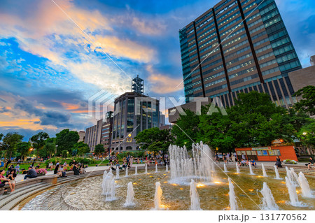 北海道　札幌市　大通公園の夕景 131770562