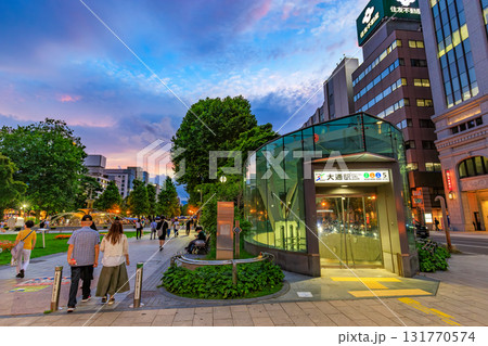 北海道　札幌市　大通公園の夕景 131770574
