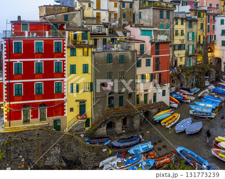 チンクエテッレ・リオマッジョーレ/ Riomaggiore, Cinque Terre, Italy 131773239