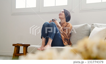 〇〇の合間 休息休憩イメージ 131774379