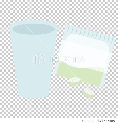 錠剤とコップのイラストセット 錠剤とコップのイラストセット 131777409