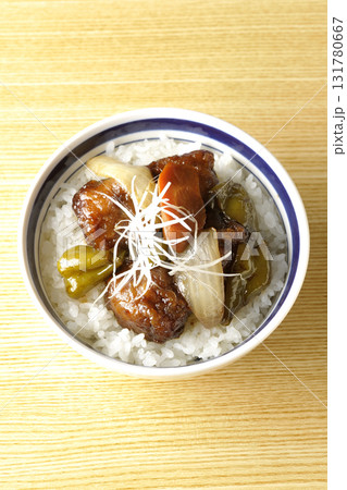 黒酢酢豚丼 131780667