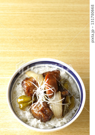 黒酢酢豚丼 黒酢酢豚丼 131780668