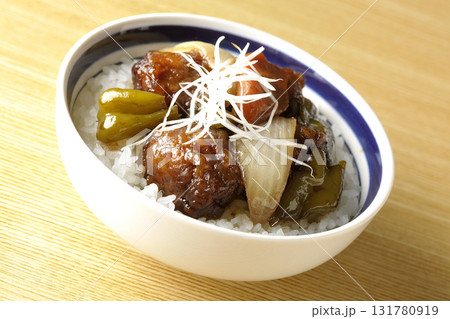 黒酢酢豚丼 131780919
