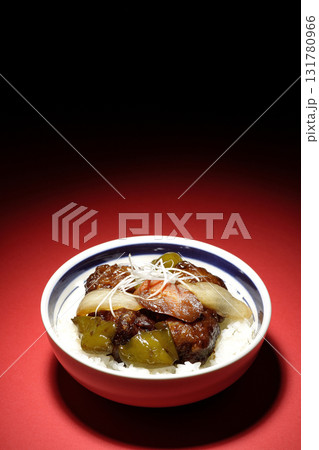黒酢酢豚丼 131780966