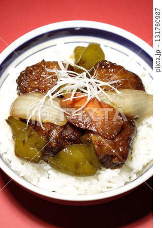 黒酢酢豚丼 131780987