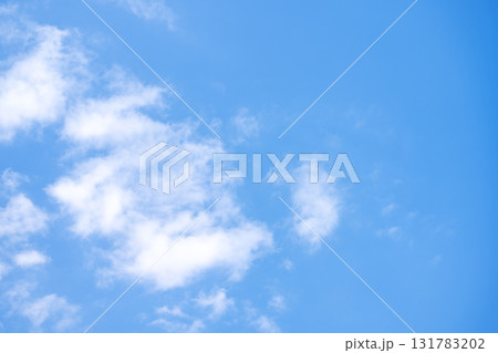 秋の空 青空 晴れ 空 秋 10月 イメージ 秋の空 青空 晴れ 空 秋 10月 イメージ 131783202