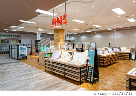 JINS イトーヨーカドー国領店　東京都調布市国領町 131783712
