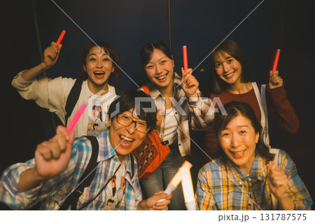 supporting my fave 131787575