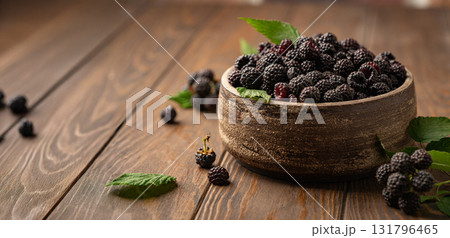 fresh black raspberry 131796465