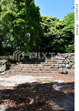 石見浜田城044 本丸入り口 石見浜田城044 本丸入り口 131798514