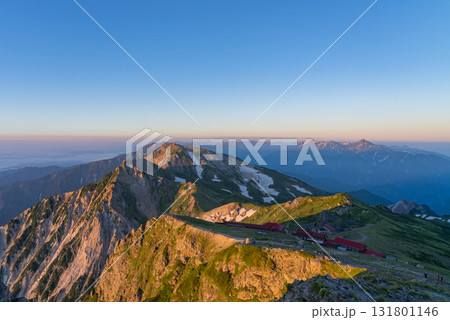 白馬岳の朝01 131801146