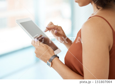Hands on screen, tablet and business woman online for communication, internet and network. Female entrepreneur hand on mobile app for social media, management report or online search with connection 131807064