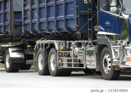 ダブル連結トラック　イメージ 131814064