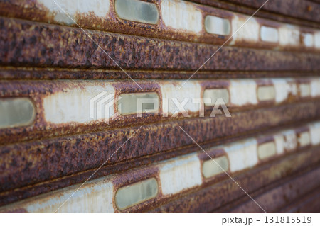 錆びたシャッター 錆びたシャッター 131815519