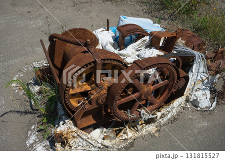 錆びた海辺の機械 錆びた海辺の機械 131815527