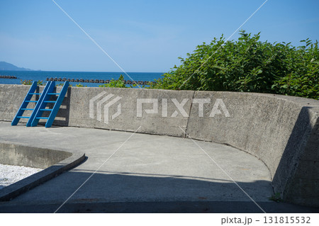 防波堤と海 防波堤と海 131815532