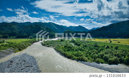 富山県東部の黒部川扇状地の起点となる愛本橋周辺 131816633