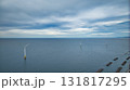 秋になって天候が崩れる前の富山県下新川海岸沿岸部の様子 131817295