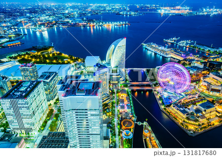 横浜みなとみらいの夜景 横浜みなとみらいの夜景 131817680