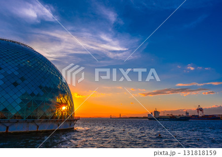 大阪湾の夕焼け 131818159