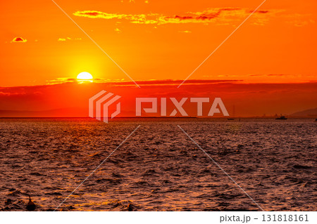 大阪湾の夕焼け 131818161