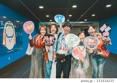 supporting my fave 131818235