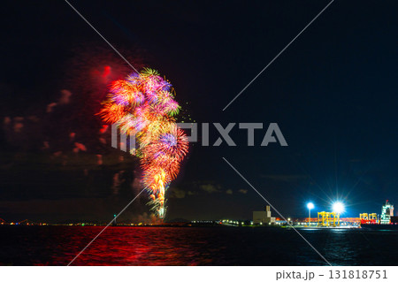 閉幕間近の万博花火 閉幕間近の万博花火 131818751