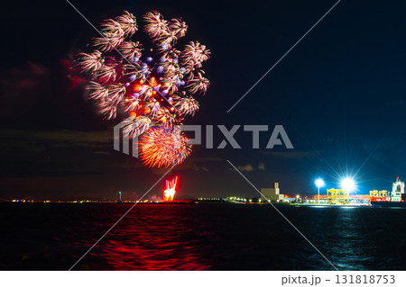 閉幕間近の万博花火 閉幕間近の万博花火 131818753