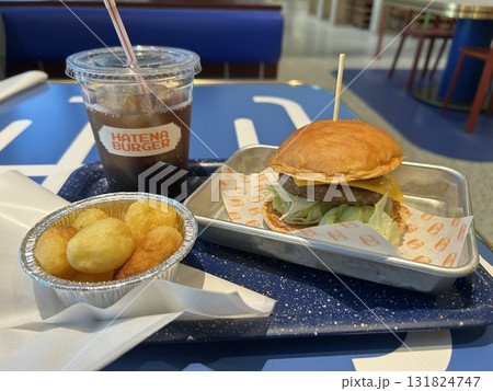 ニンテンドーミュージアム カフェ「はてなバーガー」 131824747