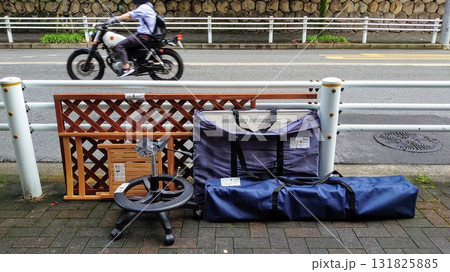 ゴミ捨場 131825885