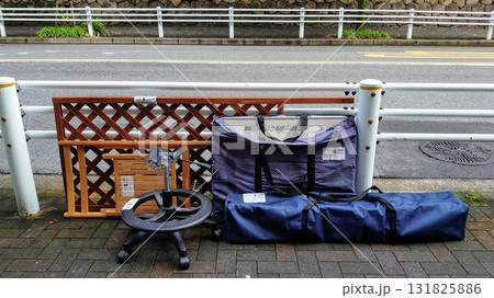 ゴミ捨場 ゴミ捨場 131825886