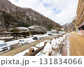 冬化粧した湯原温泉街 131834066