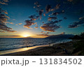 マウイ島のビーチで見る夕焼け マウイ島のビーチで見る夕焼け 131834502