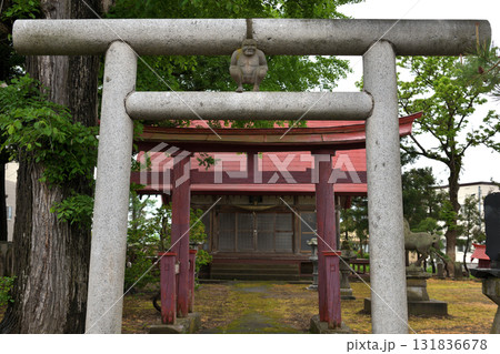 青森県北津軽郡鶴田町　鳥居の鬼コ　闇龗神社 131836678