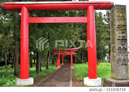 青森県北津軽郡板柳町　鳥居の鬼コ　稲荷神社 131836726