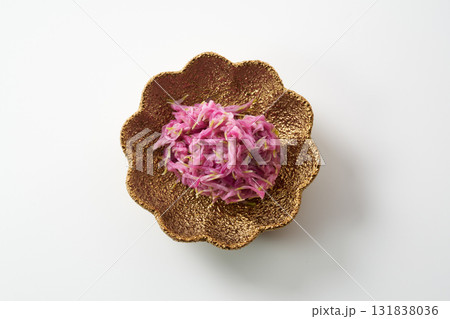 紫の食用菊のイメージ 131838036