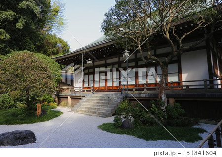 鎌倉にある報国寺の迦葉堂と枯山水の庭 鎌倉にある報国寺の迦葉堂と枯山水の庭 131841604