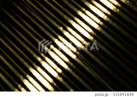 ゴールドカラー系メタリックイメージのキラキラ背景素材 131841836