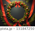 真ん中にメッセージが入れられるクリスマスの飾り 131847250