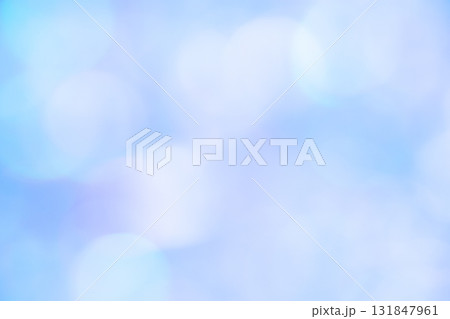 明るいブルーカラー系玉ボケ背景素材 明るいブルーカラー系玉ボケ背景素材 131847961