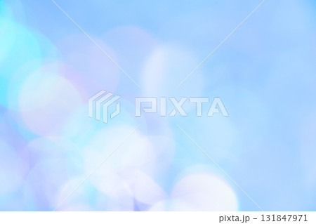 明るいブルーカラー系玉ボケ背景素材 131847971