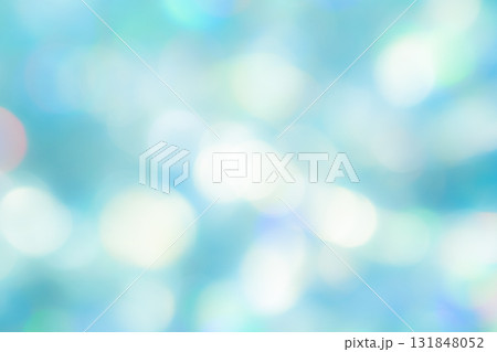 明るいグリーンカラー系玉ボケ背景素材 明るいグリーンカラー系玉ボケ背景素材 131848052