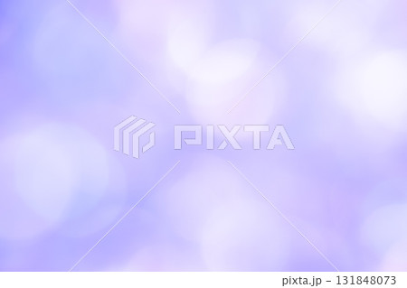 明るいパープルカラー系玉ボケ背景素材 明るいパープルカラー系玉ボケ背景素材 131848073