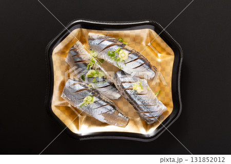 ［北海道産］さんま　寿司 131852012