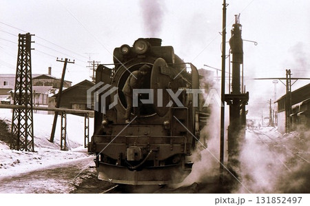 昭和45年 蒸気機関車D51の整備 長万部機関区 函館本線 北海道 記録写真 昭和45年 蒸気機関車D51の整備 長万部機関区 函館本線 北海道 記録写真 131852497