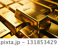 金の延べ棒が輝くゴールドの資産イメージ 131853429