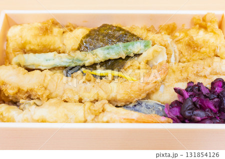 美味しい天ぷら弁当(天重弁当) 美味しい天ぷら弁当(天重弁当) 131854126