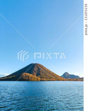 榛名湖・榛名山(秋) 榛名湖・榛名山(秋) 131855238